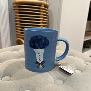 Amanda Greenwood NWT Designer Inspired Mug